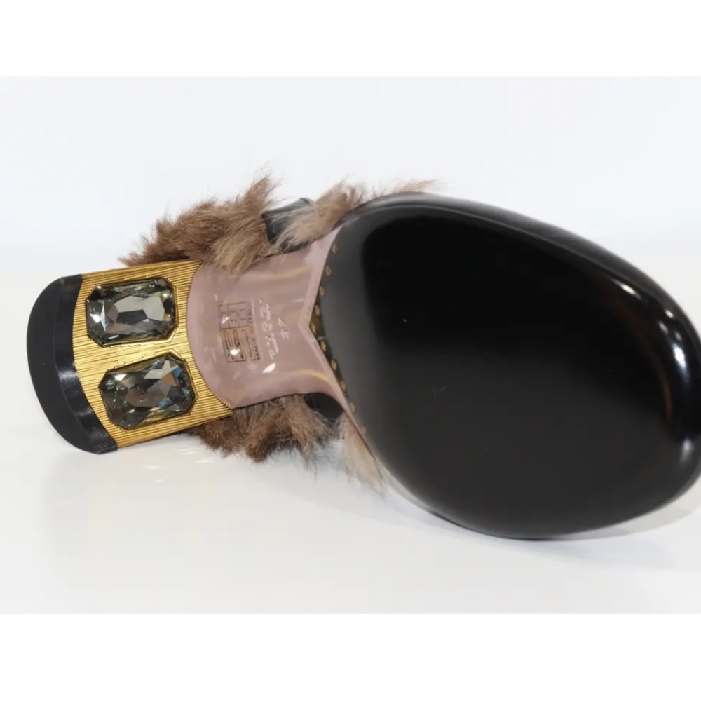 GUCCI Leather Arielle Gold Heel Fur Lined Pumps - Picture 4 of 11